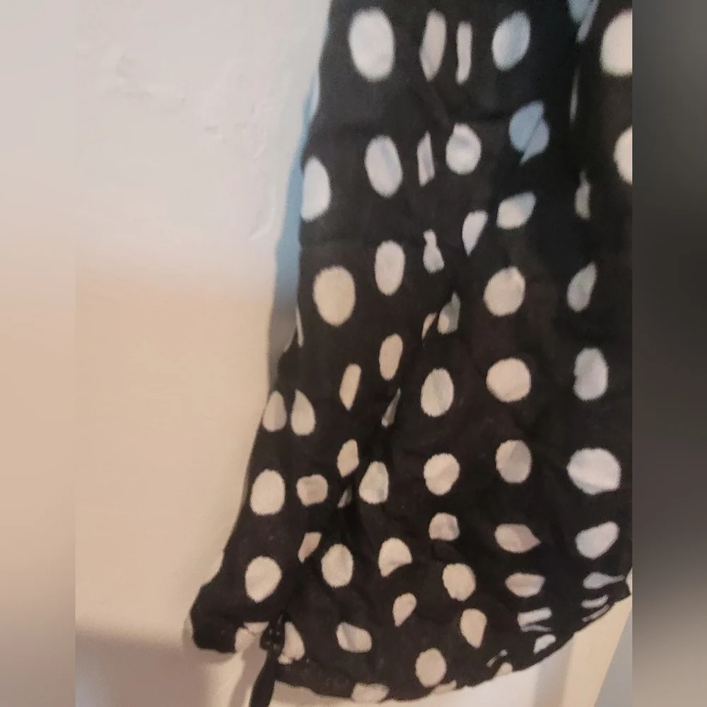 Free People Black and White Puff Sleeve Crop Blouse